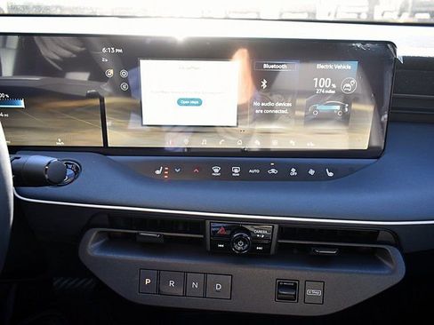 New 2026 Nissan Leaf SV+ w/ Illuminated Package FWD image 11