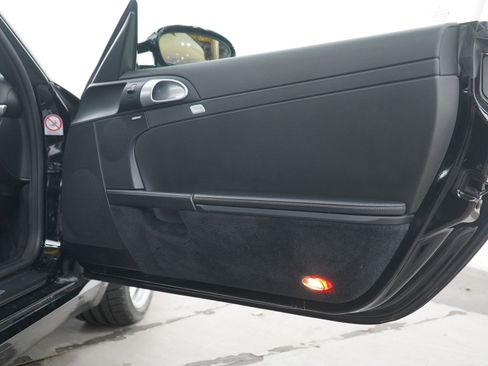Used 2006 Porsche Cayman S RWD image 9