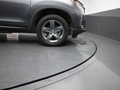 Used 2023 Honda Ridgeline RTL-E image 11