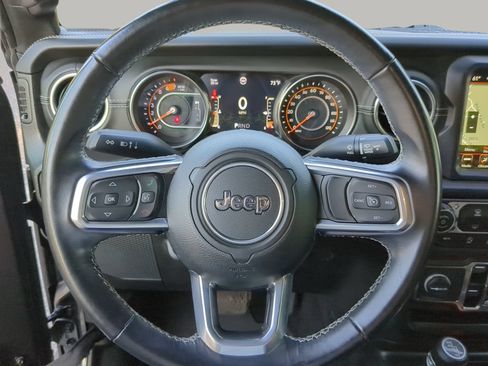 Used 2022 Jeep Wrangler Unlimited Sahara AWD/4WD image 66