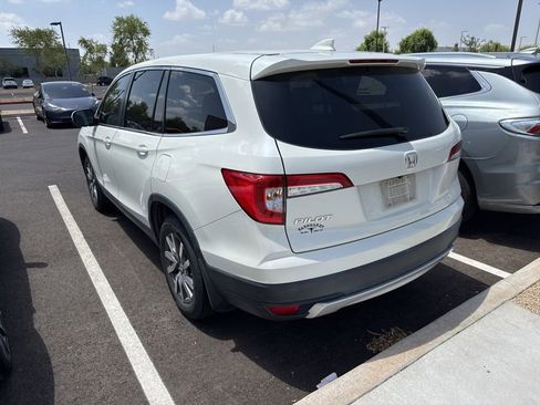 Used 2019 Honda Pilot EX image 2