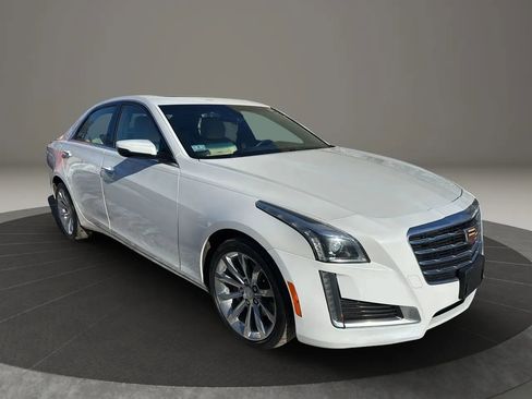 Used 2018 Cadillac CTS Luxury image 3