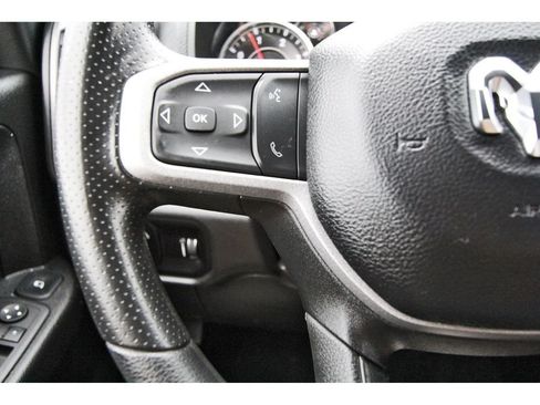 Used 2024 RAM 2500 Tradesman w/ Chrome Appearance Group AWD/4WD image 15