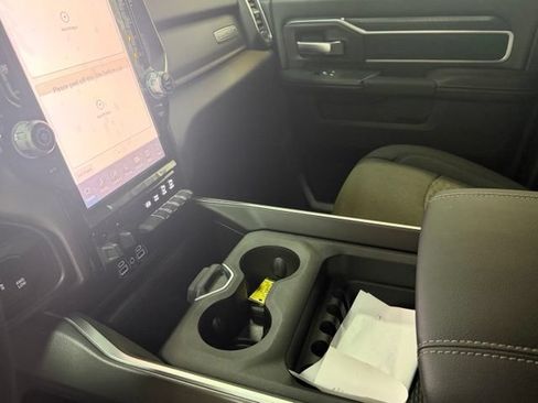 New 2026 RAM 3500 Big Horn AWD/4WD image 25