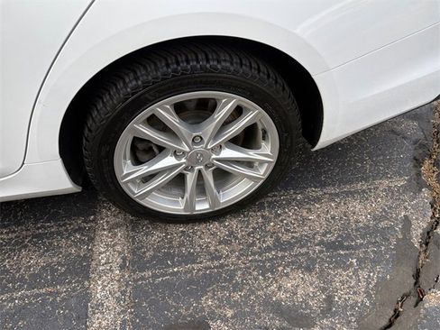 Used 2021 Cadillac CT4 Luxury w/ Cold Weather Package image 17