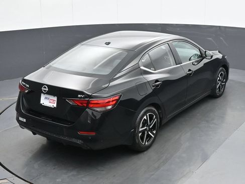 Used 2024 Nissan Sentra SV FWD image 21