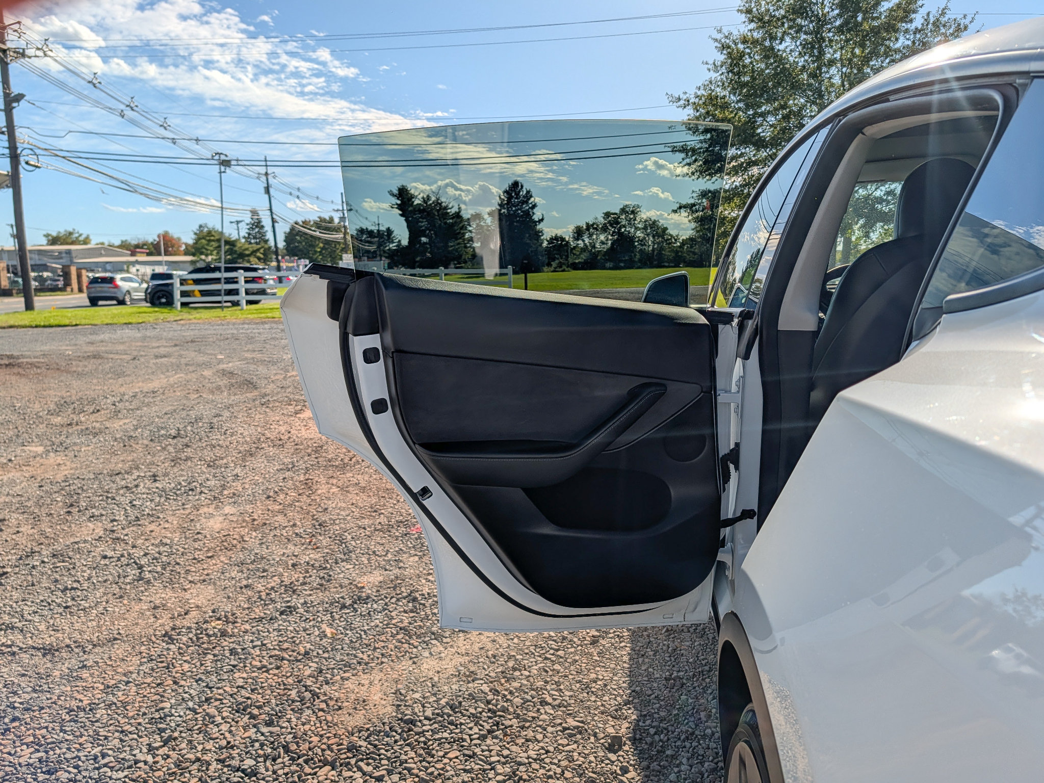 Used 2023 Tesla Model Y Performance AWD/4WD image 11