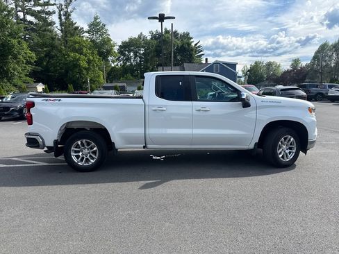 Used 2023 Chevrolet Silverado 1500 LT AWD/4WD image 6