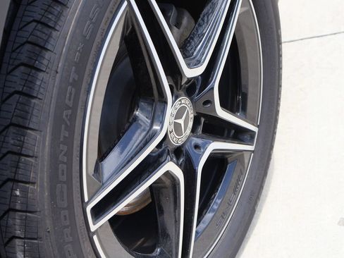 Used 2023 Mercedes-Benz GLB 250 4MATIC image 41