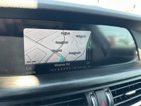 Used 2019 Alfa Romeo Stelvio AWD image 5