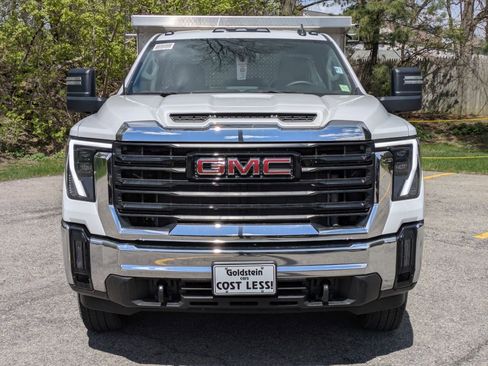 New 2026 GMC Sierra 3500 Pro w/ Convenience Package AWD/4WD image 2