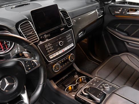 Used 2018 Mercedes-Benz GLS 63 AMG 4MATIC image 9