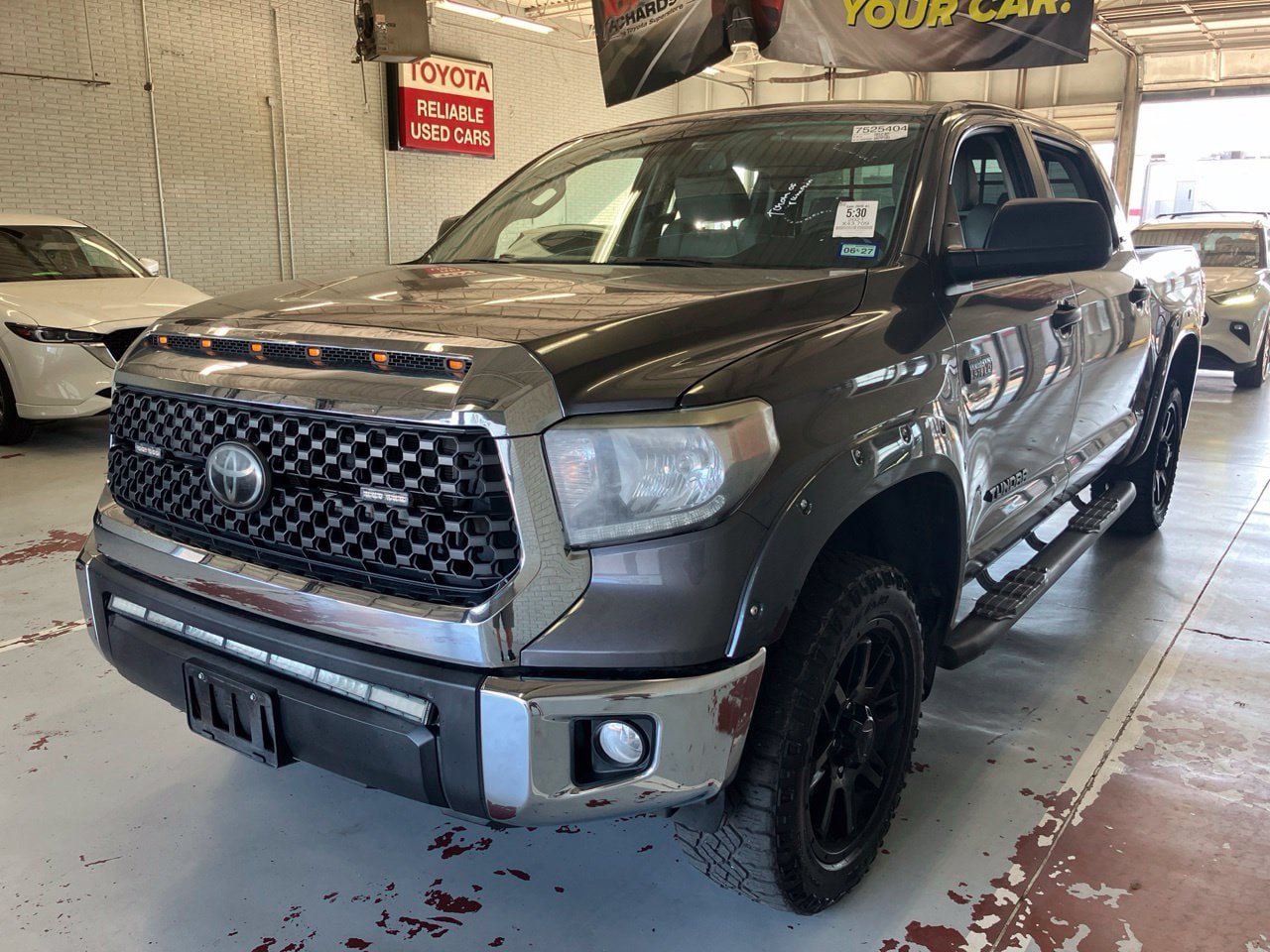 Used 2021 Toyota Tundra SR5 w/ SR5 Leather Package RWD image 5