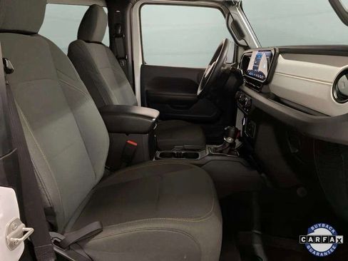 Used 2024 Jeep Wrangler Sport image 20