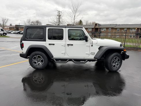 Used 2020 Jeep Wrangler Unlimited Sport S image 8