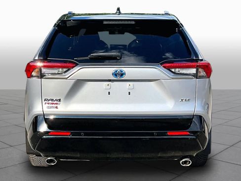Used 2022 Toyota RAV4 XSE w/ Premium Package AWD/4WD image 5