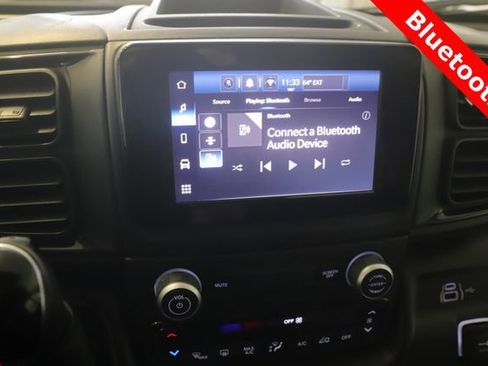 Used 2026 RAM ProMaster 2500 w/ Convenience Group FWD image 3
