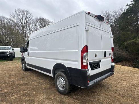 New 2025 RAM ProMaster 2500 w/ Convenience Group image 11