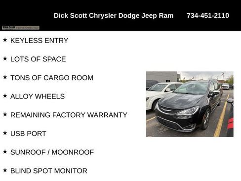 Used 2023 Chrysler Pacifica Touring-L AWD/4WD image 3