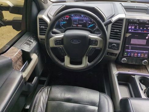 Used 2019 Ford F250 Lariat w/ Lariat Ultimate Package image 16