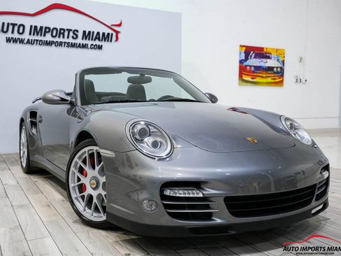Used 2010 Porsche 911 Turbo image 26