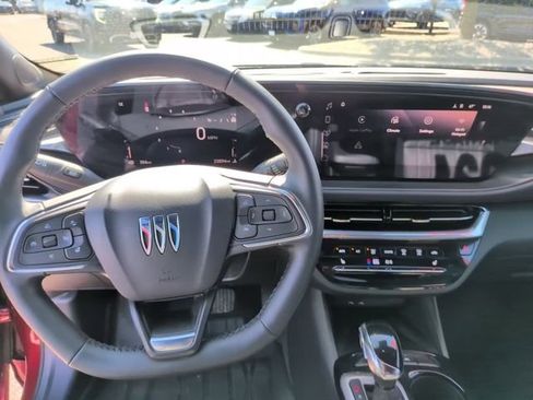 Certified 2024 Buick Envista Sport Touring FWD image 25