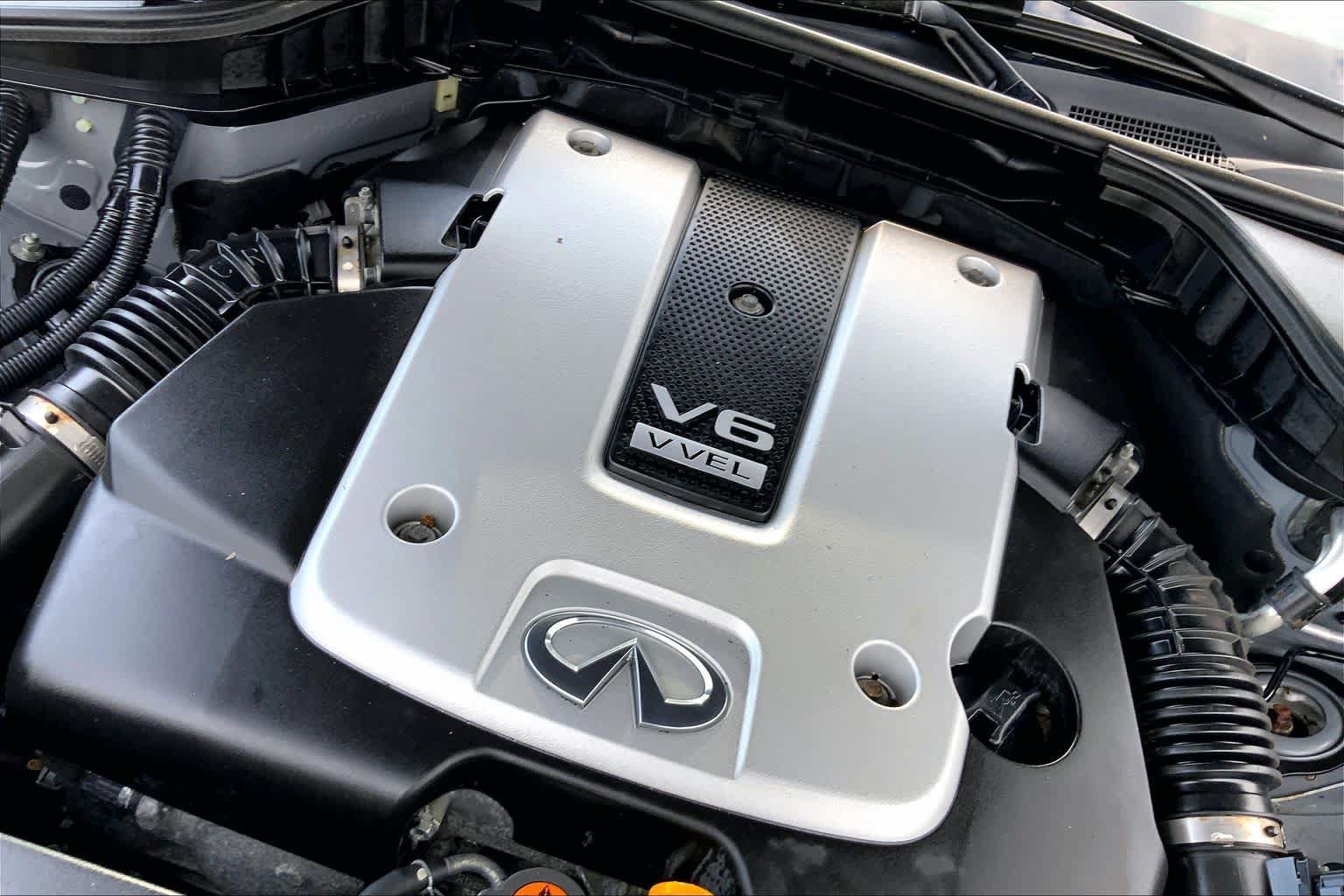 Used 2019 INFINITI Q70 L 3.7 AWD/4WD image 32