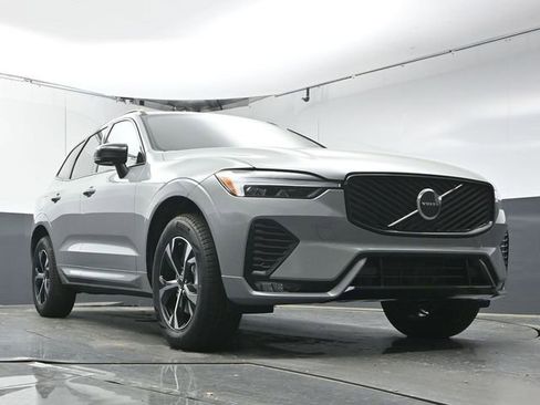 New 2026 Volvo XC60 B5 Core w/ Protection Package Premier image 34
