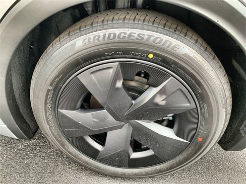 New 2026 Toyota Prius LE image 33