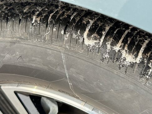 Used 2025 Nissan Sentra SV w/ All-Weather Package image 9