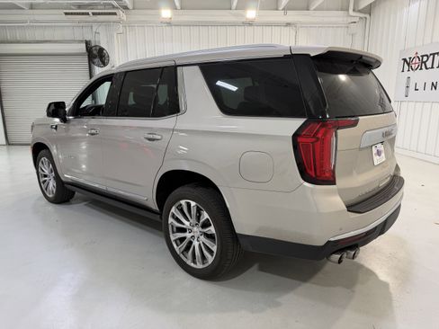 Used 2023 GMC Yukon Denali image 3