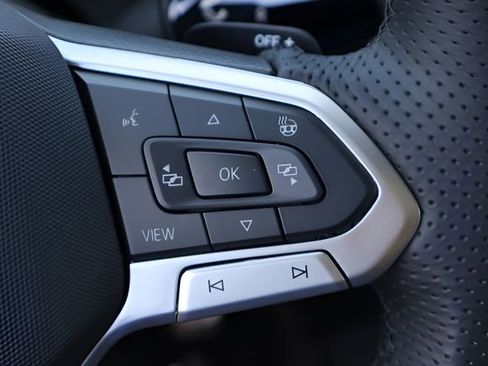 New 2026 Volkswagen Tiguan SEL R-Line AWD/4WD image 21
