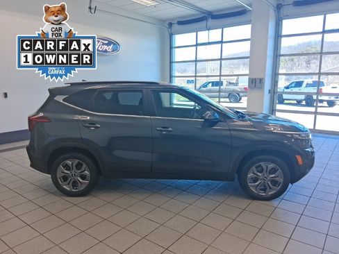 Used 2024 Kia Seltos S AWD/4WD image 21