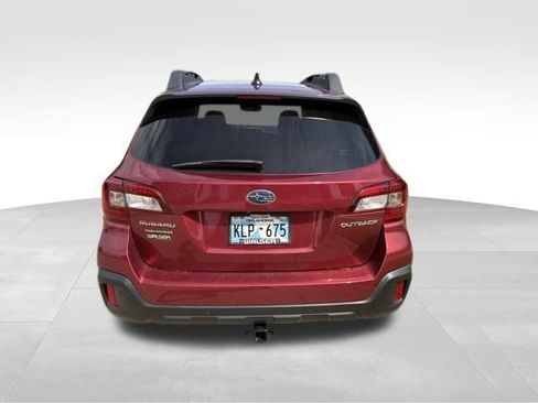 Used 2019 Subaru Outback 2.5i Limited w/ Protection Package #1 AWD/4WD image 4
