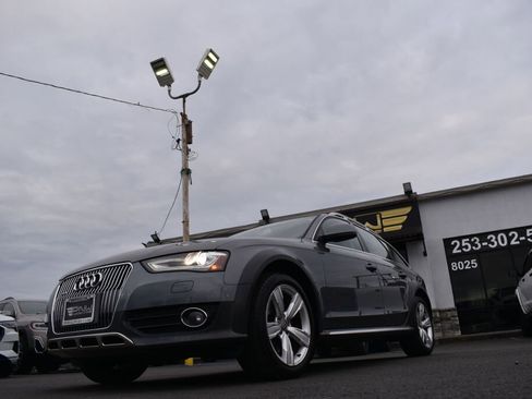 Used 2014 Audi A4 Premium w/ Lighting Package image 8