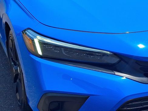 Used 2024 Honda Civic Sport image 10
