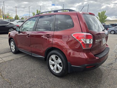 Used 2014 Subaru Forester 2.5i Premium w/ All-Weather Package AWD/4WD image 5