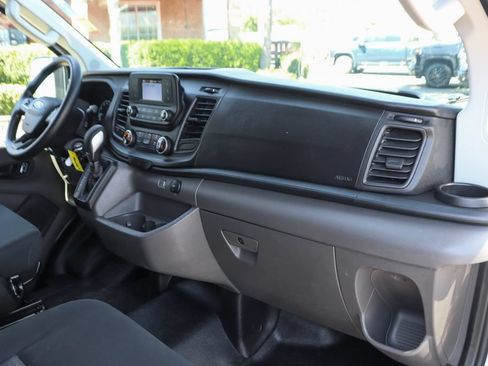 Used 2025 Ford Transit 250 Low Roof w/ Exterior Upgrade Package RWD image 28