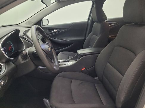 Used 2019 Chevrolet Malibu LT FWD image 17
