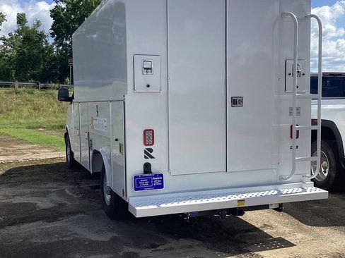 New 2025 Chevrolet Express 3500 w/ Power Convenience Package RWD image 2