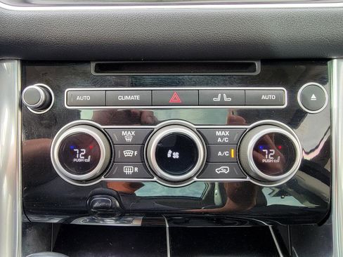 Used 2017 Land Rover Range Rover Sport HSE image 31