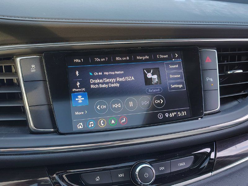 Used 2021 Buick Enclave Essence w/ Sound and Sites Package FWD image 35