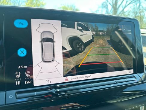 New 2026 Volkswagen Atlas SE AWD/4WD image 10