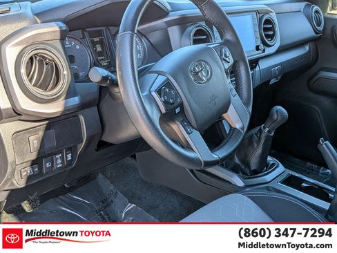 Used 2023 Toyota Tacoma TRD Sport image 16