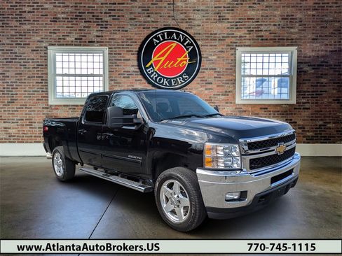 Used 2011 Chevrolet Silverado 2500 LTZ w/ LTZ Plus Package image 1
