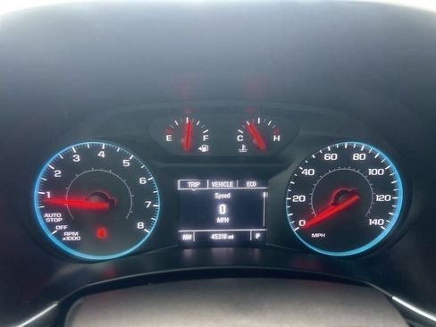 Used 2018 Chevrolet Equinox LS image 10