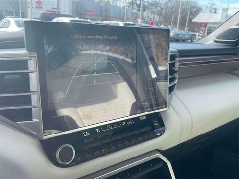 Used 2023 Toyota Sequoia Capstone image 29