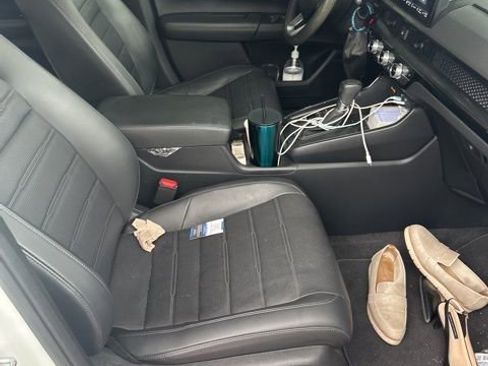 Used 2023 Honda CR-V EX-L image 4