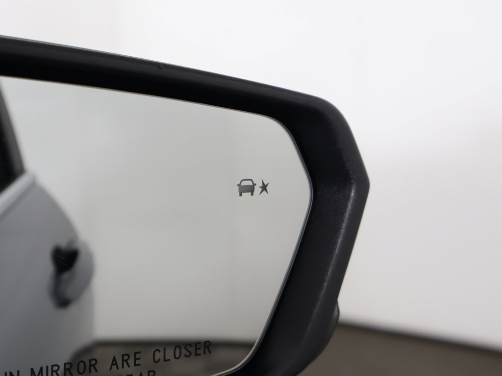Used 2023 Chevrolet Equinox LT FWD image 37