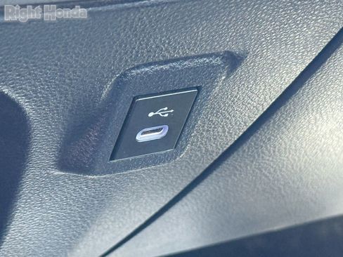 Used 2024 Toyota Corolla LE FWD image 24